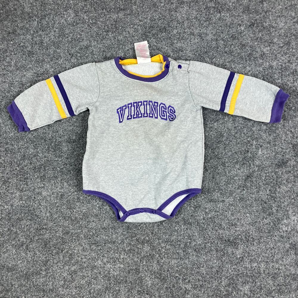 NFL Vikings Bodysuit Boys 24 Months Gray Purple Long Sleeve Football Baby Onesie